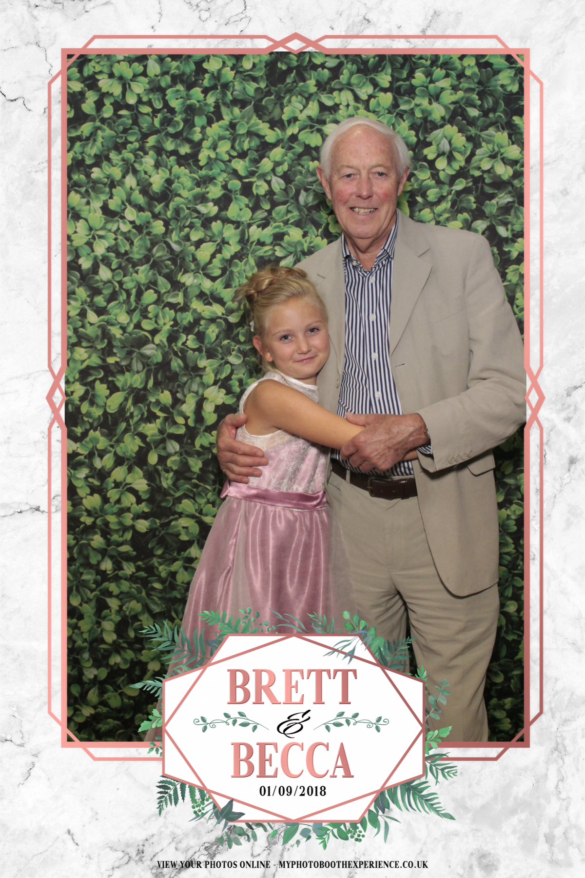 Brett & Becca's Wedding | View more photos from the event at gallery.myphotoboothexperience.co.uk/u/MyPhotoBoothExperienceLtd/Brett-Beccas-Wedding